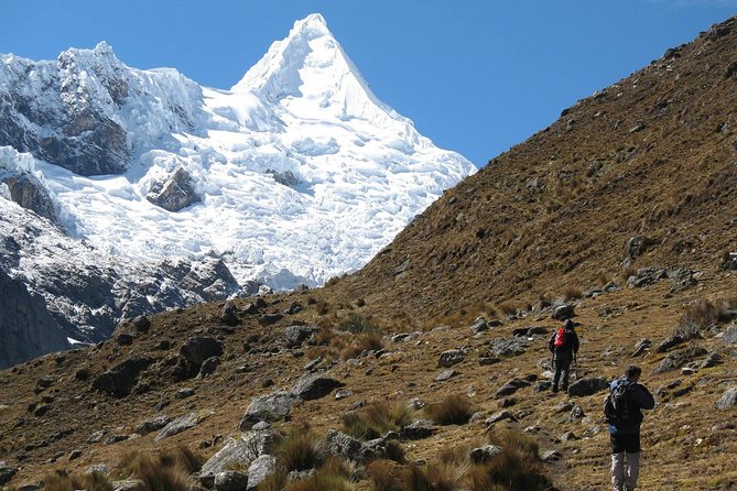 Alpamayo Trek 11 Days Garampayoc – Comunity Support