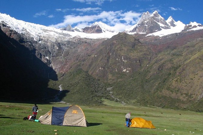 Alpamayo Trek 13 Days Support Comunity Program - Program Overview