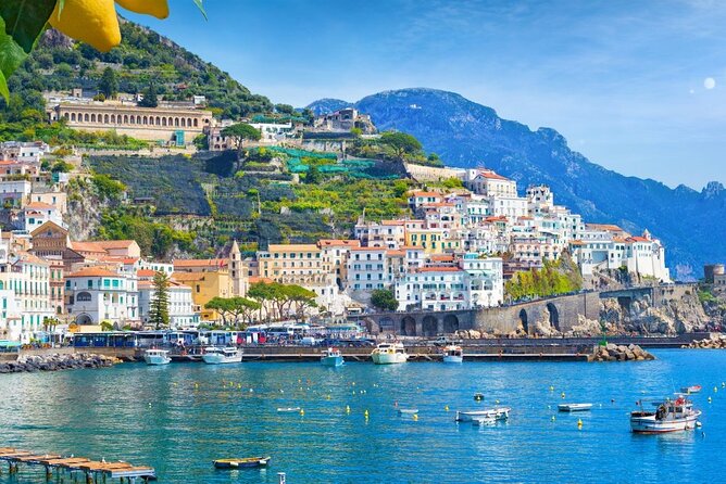 Amalfi Enchanted : Romantic Coastline and Historic Wonders