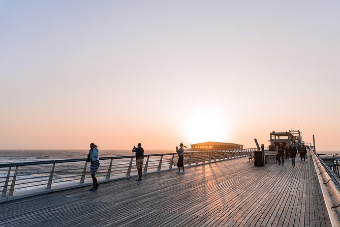 Amsterdam Airport Schiphol & Amsterdam City to The Hague - Service Details