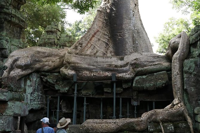 Angkor Wat Two Days Tour,Lunch,Sunrise,and Floating Village by Tuk Tuk - Meeting and Pickup Details