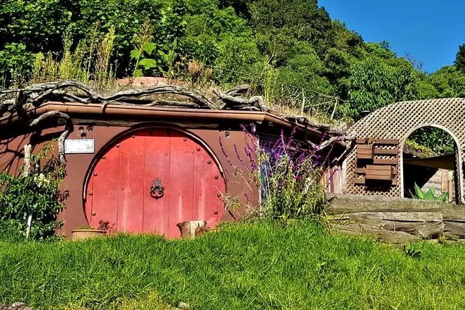Antigua, Hobbitenago and Altamira Parks From Quetzal Port - Pick Up and Departure Details