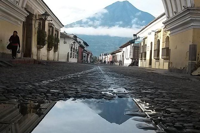 Antigua Sightseeing: Private Walking Tour Culture and History - Tour Details