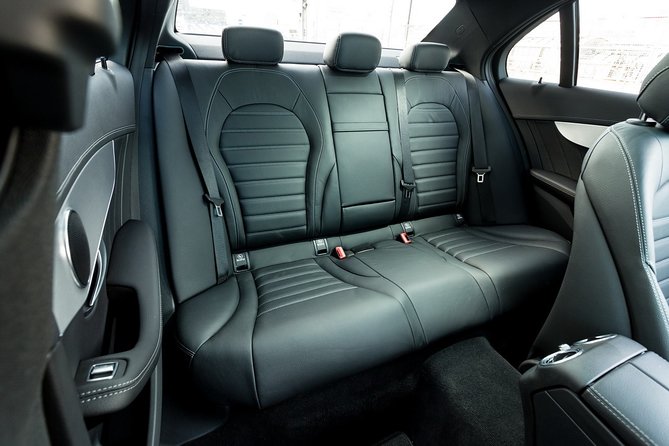Antwerp Shuttle Transfer  London (1 to 8 Places)