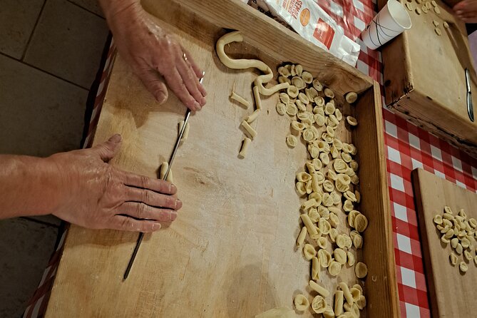 Apulian Cooking Class and Typical Dinner