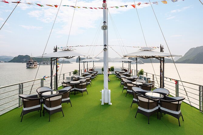 Arcady Premium Cruise Halong Bay Day Tour With Jacuzzi & Transfer - Meeting and Pickup Details