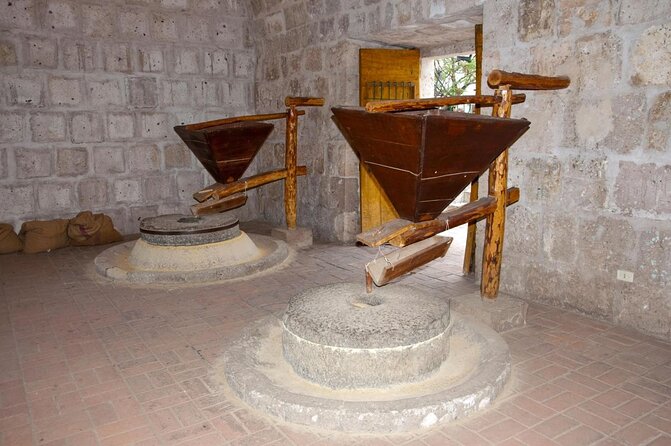 Arequipa Countryside, Sabandia Mill & Founders Mansion