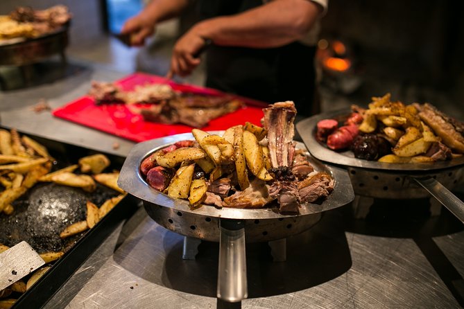 Argentine Dinner With Live Music Folklore - Estancia 25 De Mayo - Experience Overview