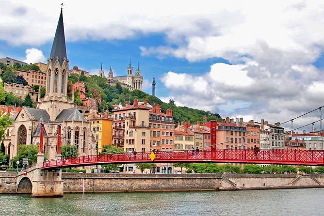 Arrival Transfer: Lyon Airport LYS to Lyon City in Luxury Van - Booking Information