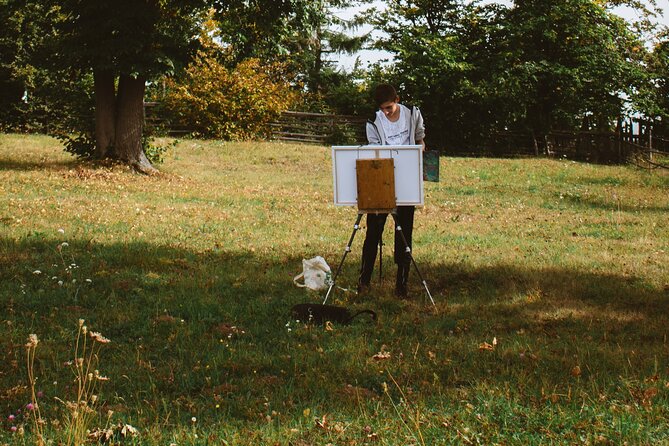 Artistic Tours in the Central Valley With Local Art Models.