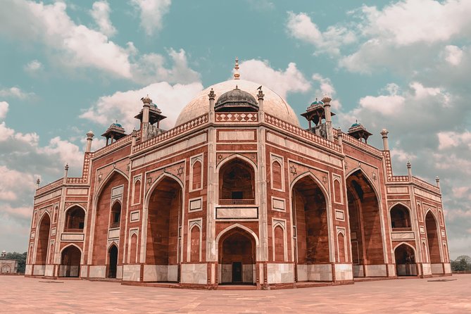 Audio Guided Walk of Humayuns Tomb & Nizammudin Basti, Delhi on HopOn India App - Tour Overview