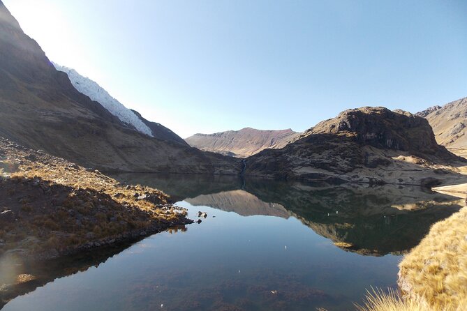Ausangate 5 Day Trek to Rainbow Mountain – Cusco Peru