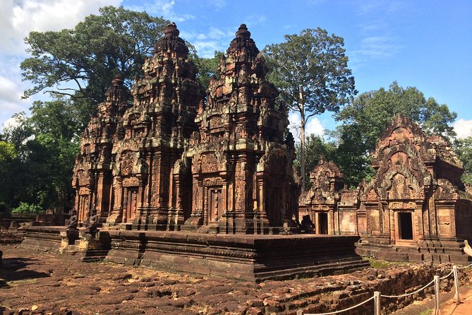 Banteay Srei Temple and Trekking to Kbal Spean Tour - Pickup Information