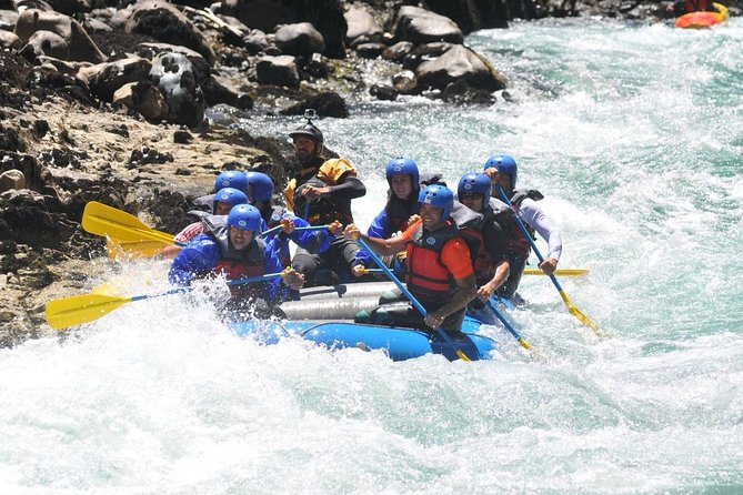 Bariloche: Classic Rafting for the Whole Family Full Day - Activity Overview