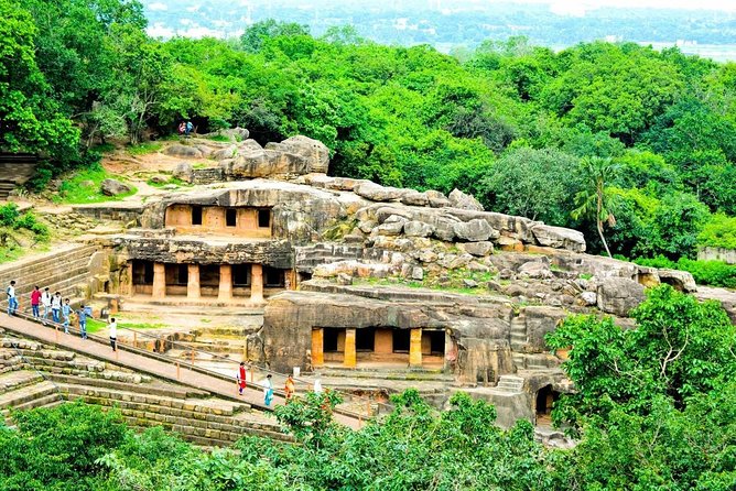 Bhubaneswar: 3-hour Day Tour to Udayagiri-Khandagiri and Dhaula Hills