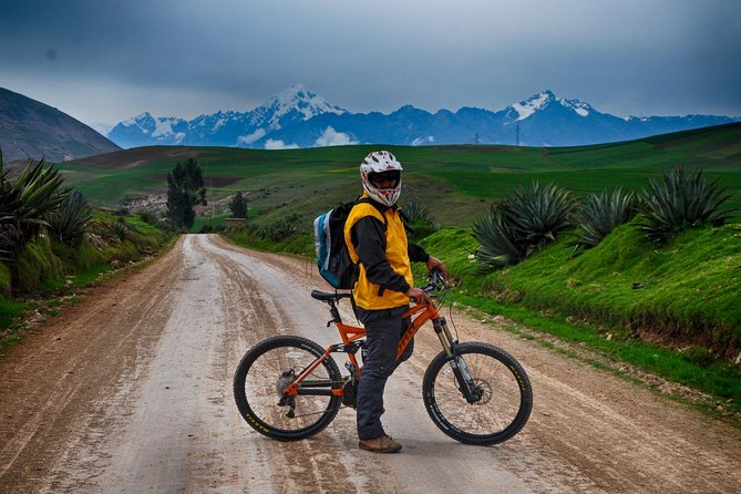 Bicycle in Maras and Moray