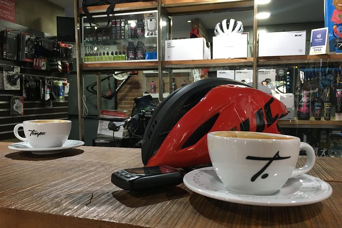 Bogotá Graffiti Bike Tour - No Transfers - Tour Overview