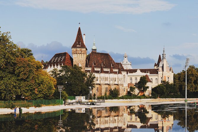 Budapest Must-See Private Tour With Local Expert Guide