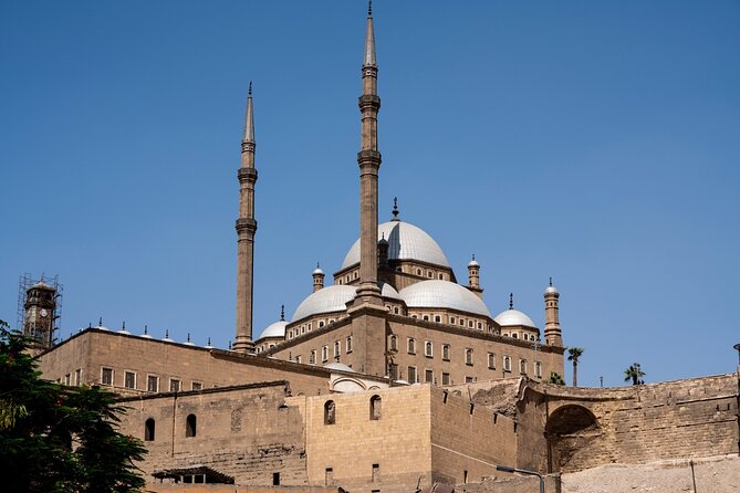 Cairo Day Tour: Salah El Din Citadel, Coptic and Islamic Cairo