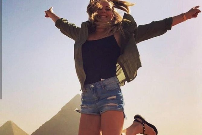 Cairo Layover Tours Visit Giza Pyramids & Felucca Nile Trip From Cairo Airport - Meeting and Pickup