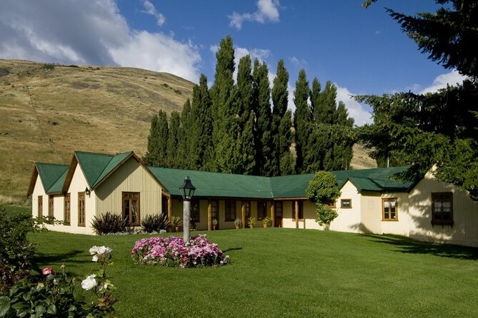 Calafate Tour Estancia Nibepo Aike and South Navigation Perito Moreno - Overview of the Tour