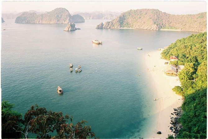 Cat Ba Island, Lan Ha Bay Expert Tour 2D2N