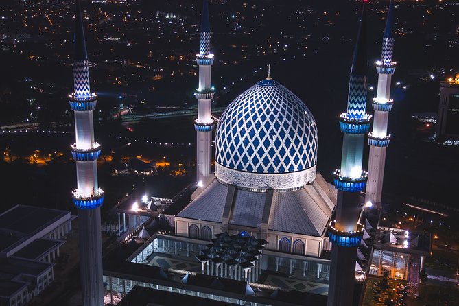 *Chauffeur: Kuala Lumpur to Singapore Car Transfer - Service Overview