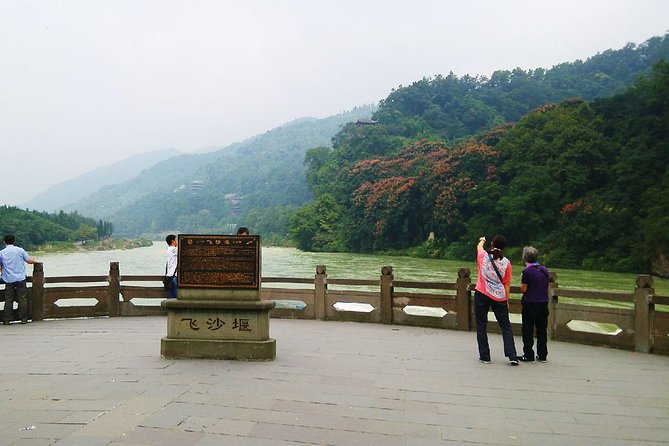 Chengdu Guided Tour of Qingcheng Mountain and Dujiangyan Irrigation - Transportation Details