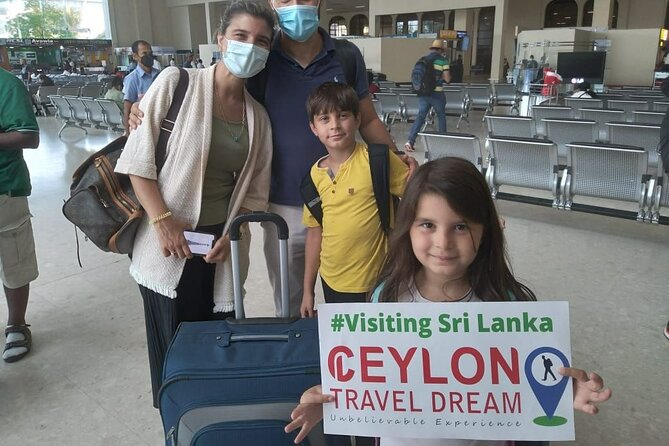 Colombo International Airport (CMB) to Colombo City Private Transfer - Pickup and Drop-off