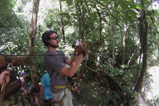 Combo Tour: Zip Lines Adventure and Christmas Lights Tour of Medellin