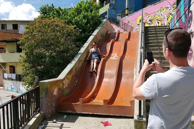 Comuna 13 and Exotic Fruits Tour