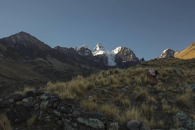 CONDORIRI Mountain Range and Lagoons Full Day Trekking. Spanish Guide. - Pickup Details