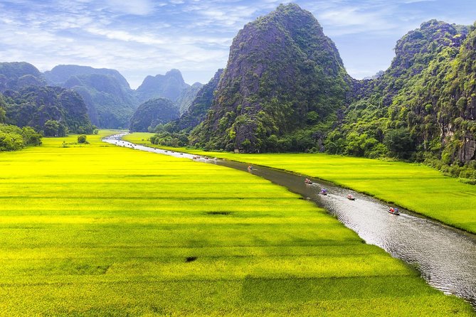 Cuc Phuong-Kenh Ga Hotspring-Hoa Lu-Trang An-Mua Cave 2Day Trip - Inclusions and Exclusions