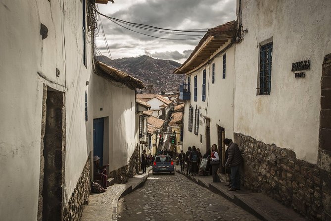 Cusco: Half Day Walking City Tour With Entrances - Group Size and Logistics