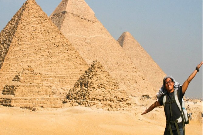 Dahshur Sakkara and Giza Pyramids Private Full-Day Tour