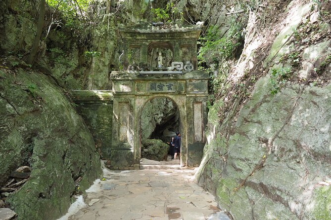 Danang Private Car to Hoian, Marble Carving Workshop & Mountains - Pickup and Drop-off Logistics