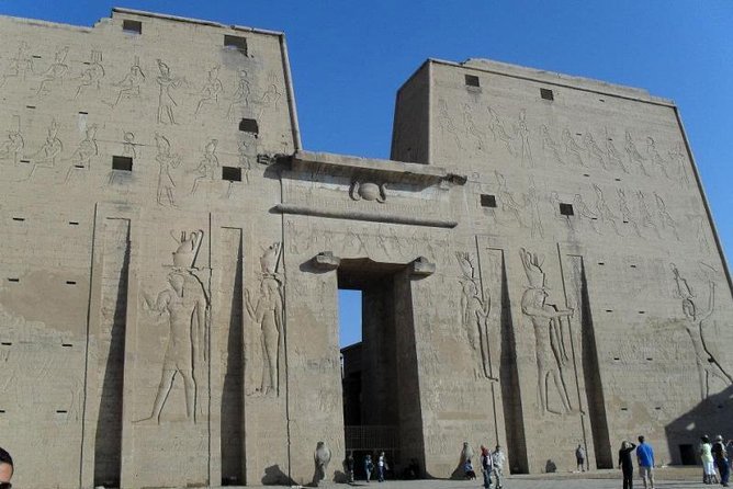 Day Tour From Luxor to Aswan