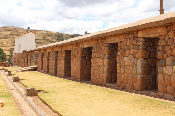 Day Tour to Moon Temple, Salt Mines With Chinchero