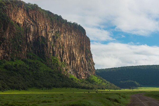 Day Trip Nairobi to Hells Gate National Park and Lake Naivasha