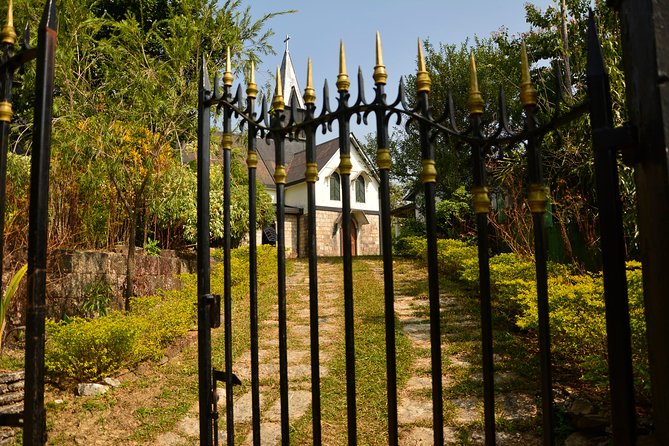 Day Trip to Mawlynnong (Guided Private Sightseeing Experience From Shillong) - Booking Information
