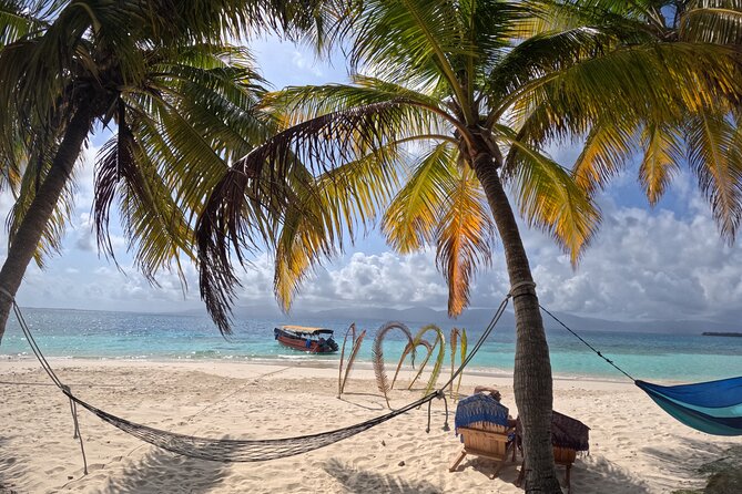 Day Trip To Pelicano Island (Money Heist) In San Blas Panama - Tour Details