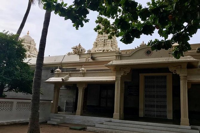 Day Trip to Tiruvannamalai Temple &Sri Ramana Ashram From Pondicherry With Lunch