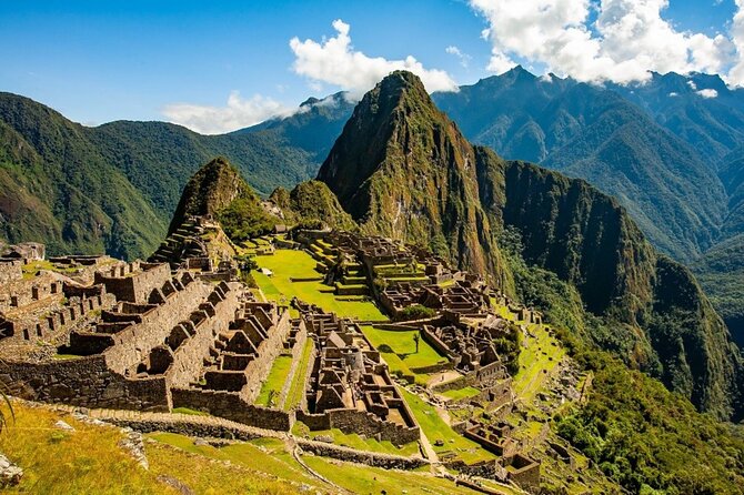 Deluxe Travel Package 5 Days Cusco & Machupicchu & 4*Hotel.