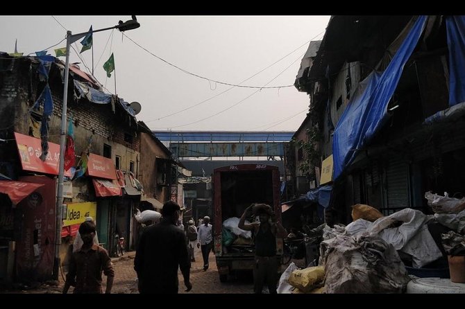 Dharavi Slum Tour – a Must Have Heart Warming Experience in Mumbai With a Local