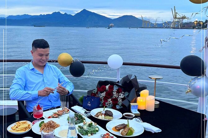 Dining Cruise Experience in Han River Da Nang - Location and Duration
