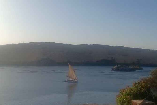 Dinner Cruise Cairo - Location and Menu Details