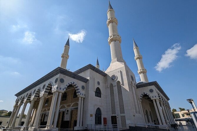 Discover Dubais Blend of Old & Modern on Our Private City Tour.
