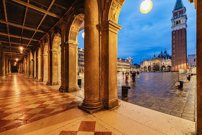 Discover Venice Ghostly Lore on Foot