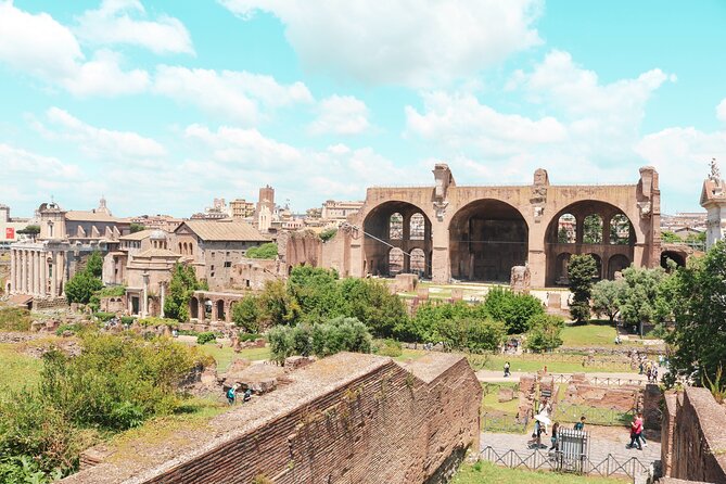 Domus Tiberiana and Ancient Rome Exclusive Guided Tour - Meeting and End Points