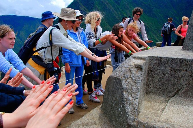 EEA1H Trein To Machupicchu - Location and Amenities